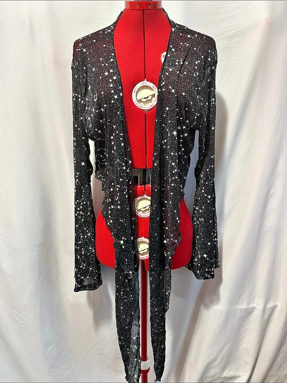 For Girl And Perfect Life Star Print Draped Cape in Black & White Size XXL